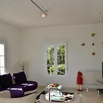 With Panoramic Sea Views וילה *
