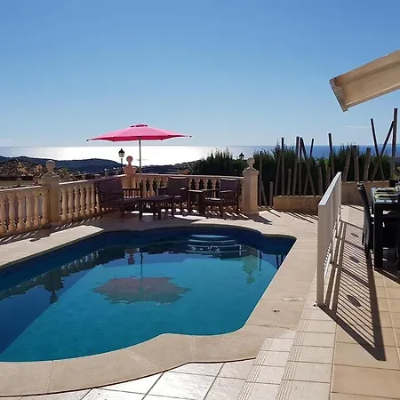 With Panoramic Sea Views Вилла *