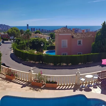 With Panoramic Sea Views וילה *