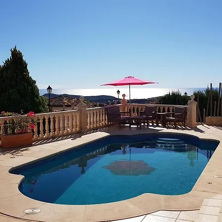 With Panoramic Sea Views Vila