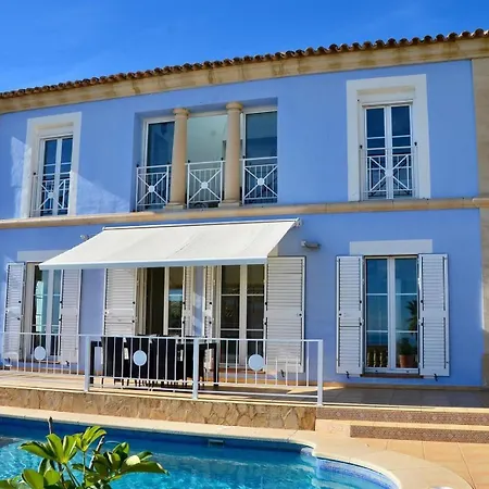 With Panoramic Sea Views Vila Benidorm