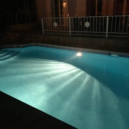 With Panoramic Sea Views Vila